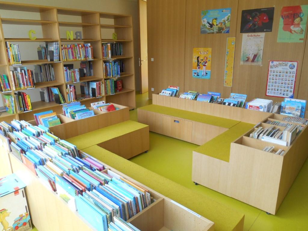 Bilderbuchbereich der Bücherei Wallenmahd
